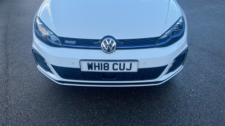 Volkswagen Golf 1.4 TSI GTE Advance 5dr DSG Hatchback